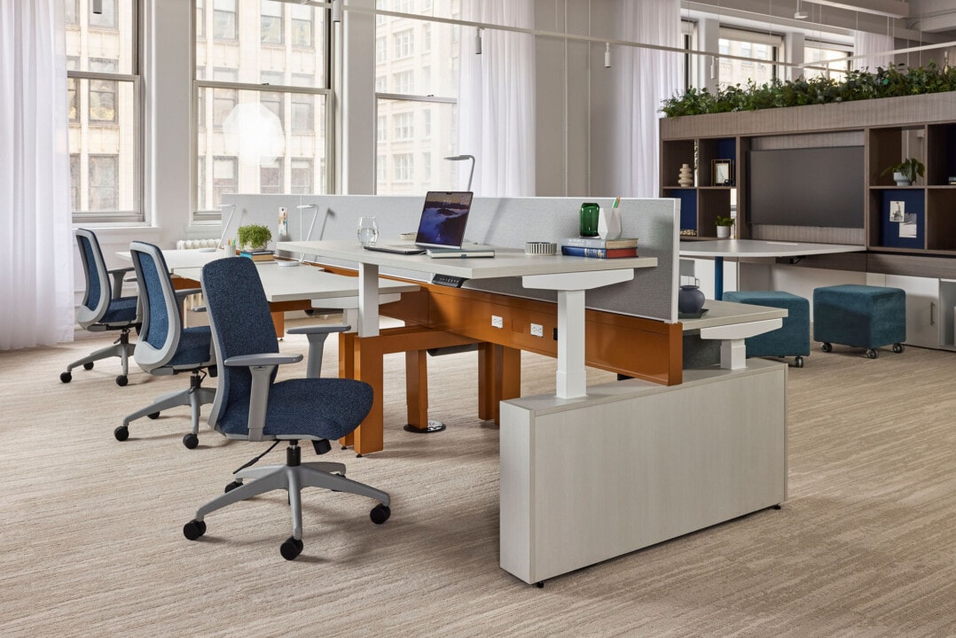 Desks & Workstations